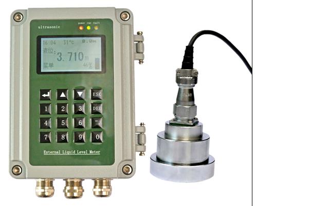 外(wai)貼(tie)式(shi)超(chao)聲(sheng)波(bo)液(ye)位(wei)計(ji)