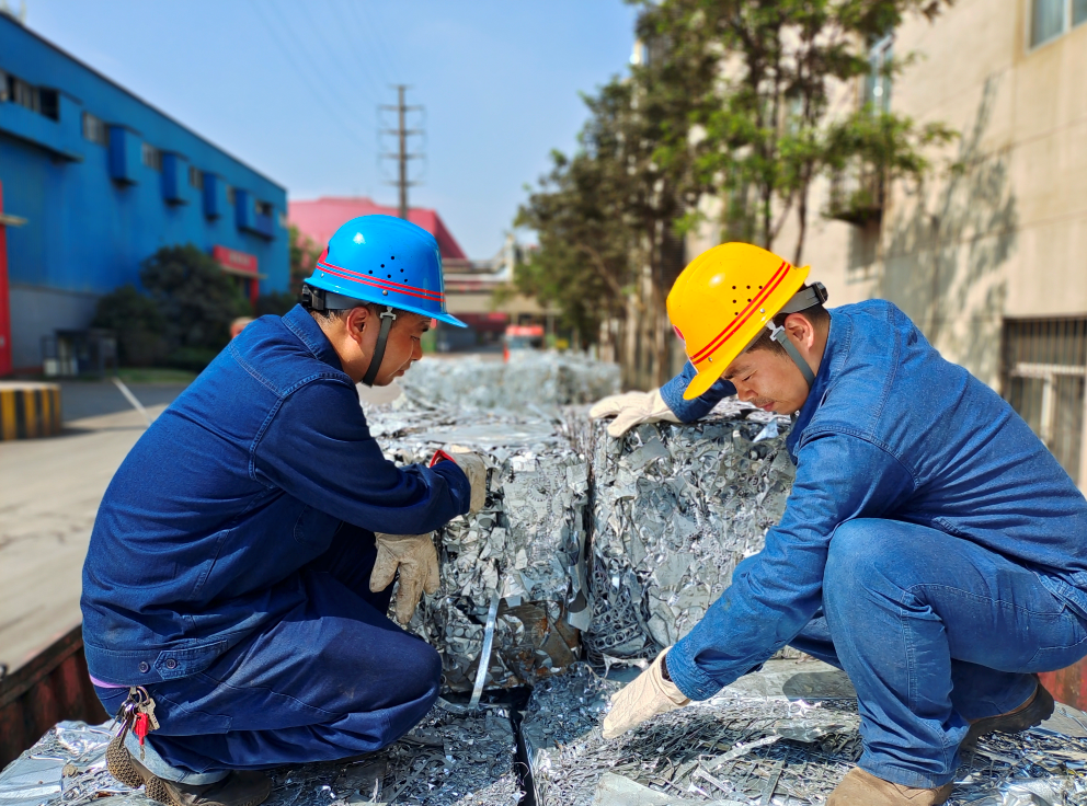 熱血不斂士氣足 逆勢攻堅(jiān)提速跑