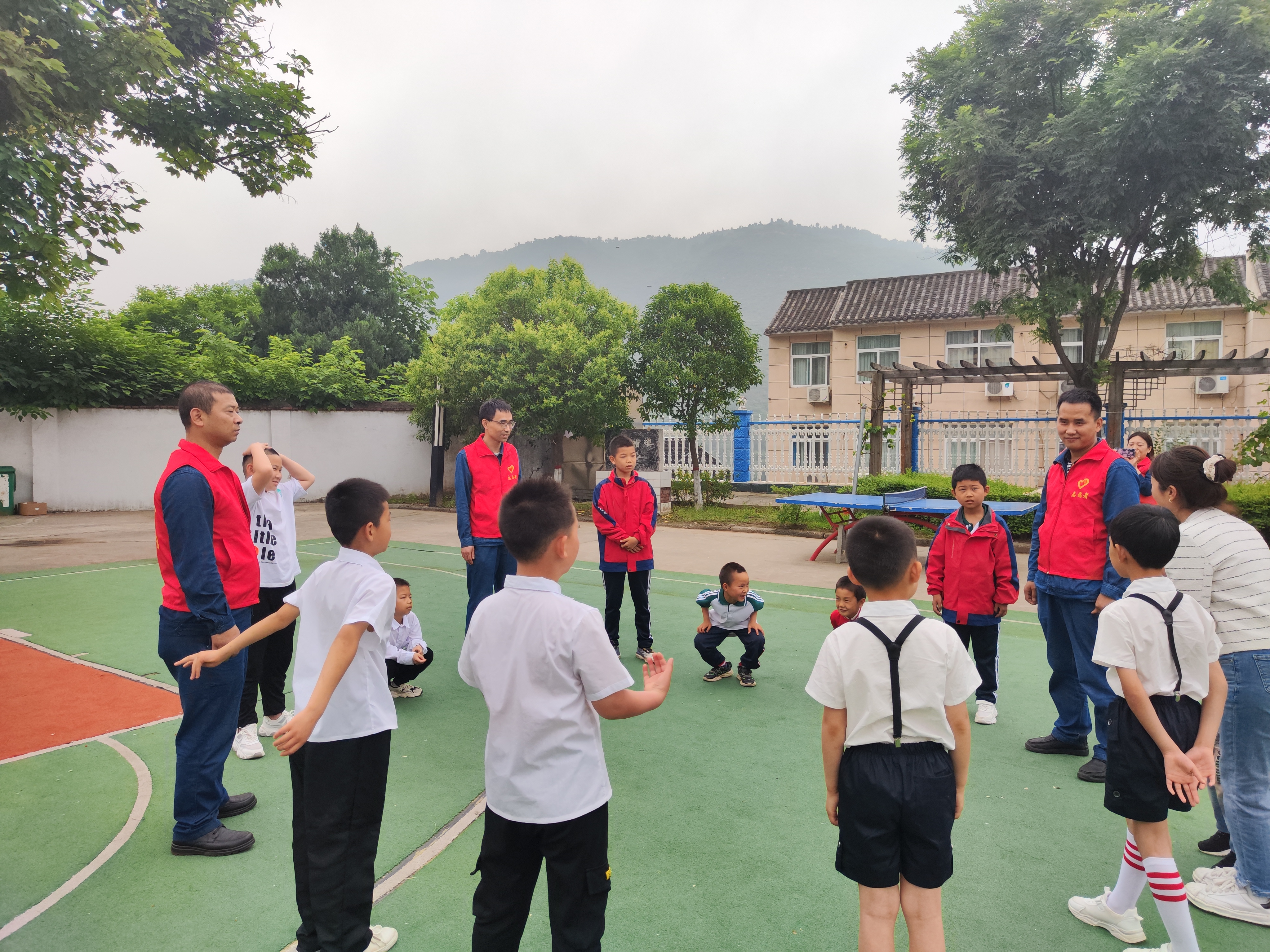 龍鋼公司軋鋼廠志愿者服務(wù)隊(duì)榮獲韓城市第二屆新時(shí)代文明實(shí)踐志愿服務(wù)項(xiàng)目大賽二等獎(jiǎng)